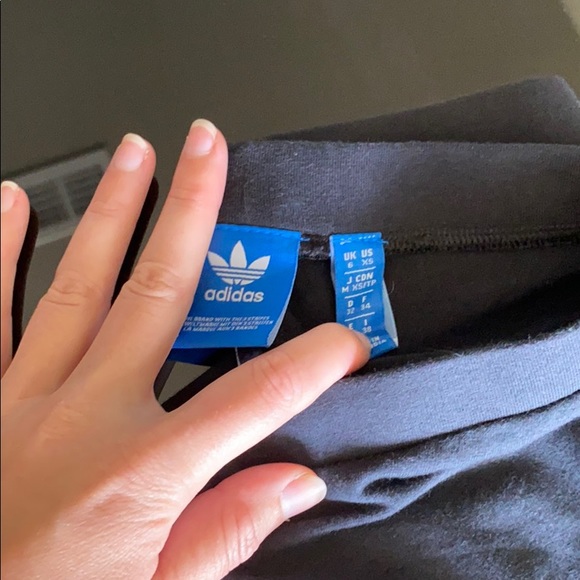 Black new adidas leggings - Picture 2 of 2